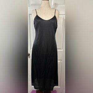 Vassarette Black Long slip or slip dress. scalloped edges, spaghetti straps